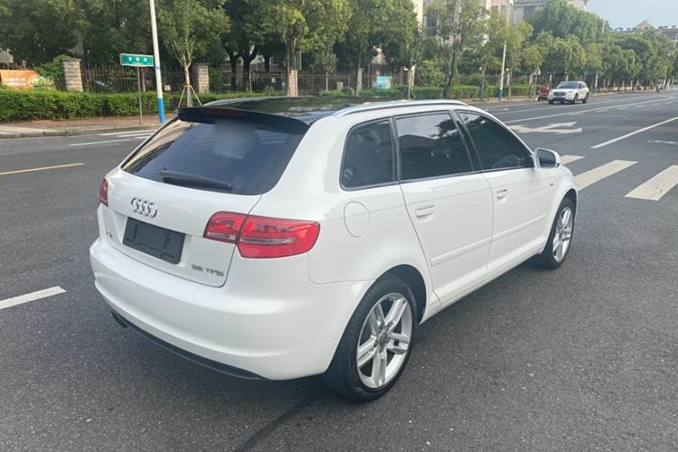Used Audi A3 2013 Sportback 35 TFSI Luxury Model Exterior 6