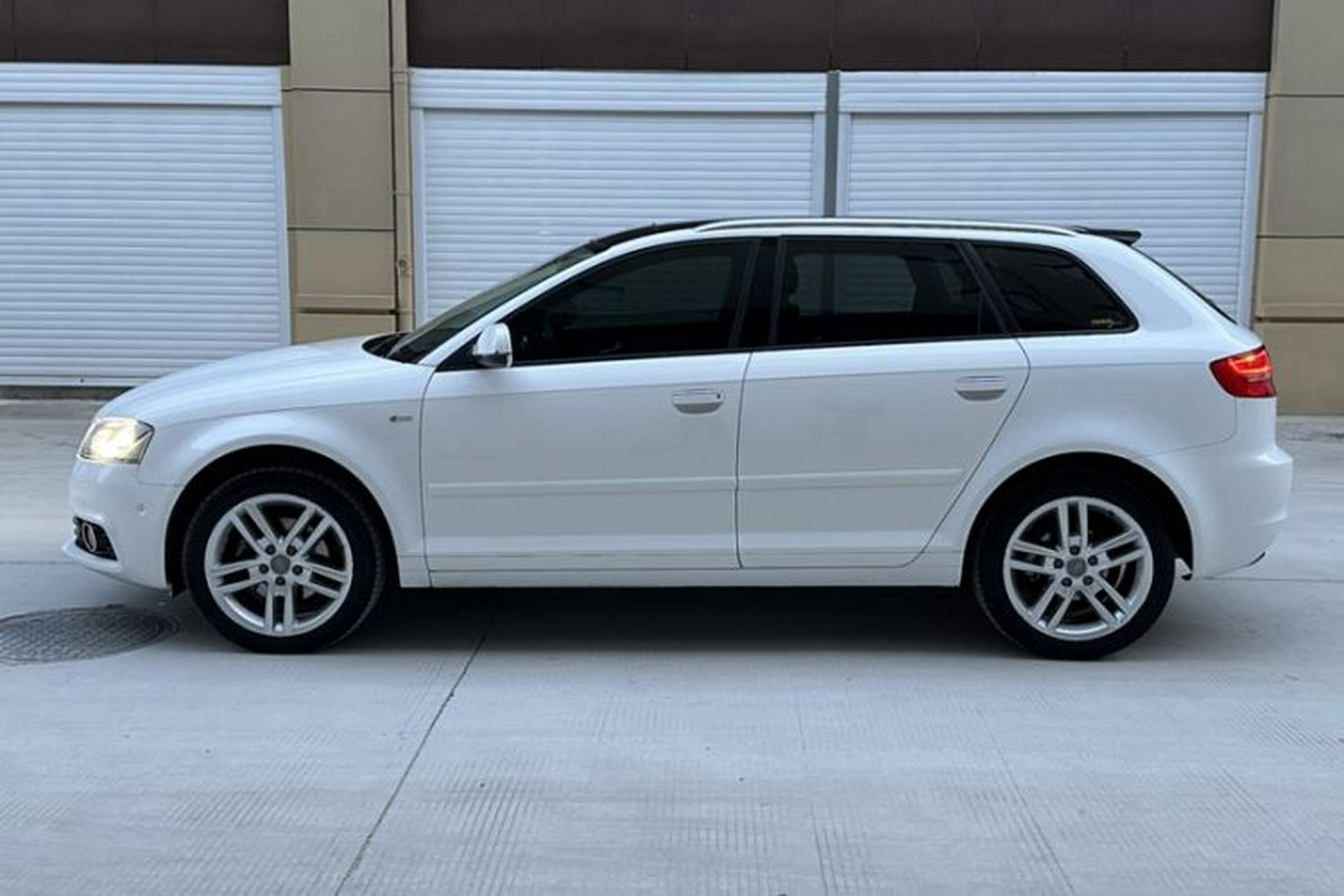 Used Audi A3 2013 Sportback 35 TFSI Luxury Model Exterior 6