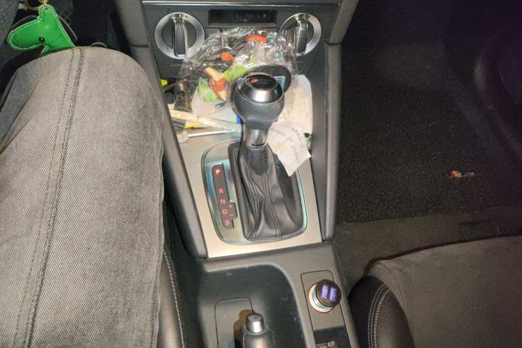 Used Audi A3 2013 Sportback 30 TFSI Luxury Model Gear Lever