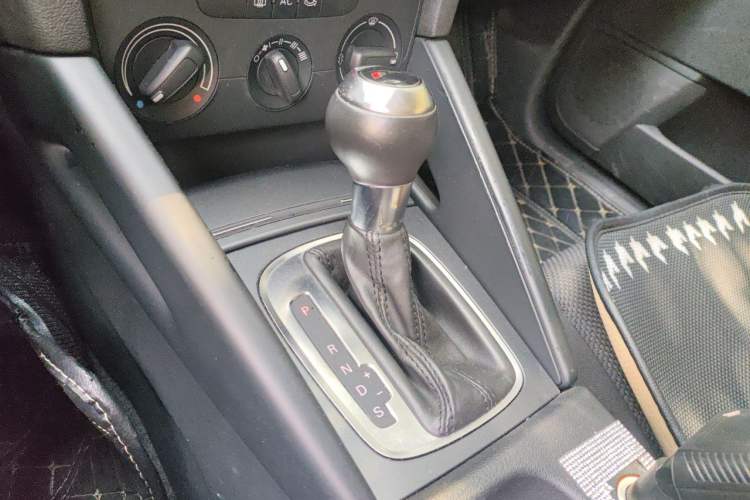 Used Audi A3 2013 Sportback 30 TFSI Technology Edition Gear Lever