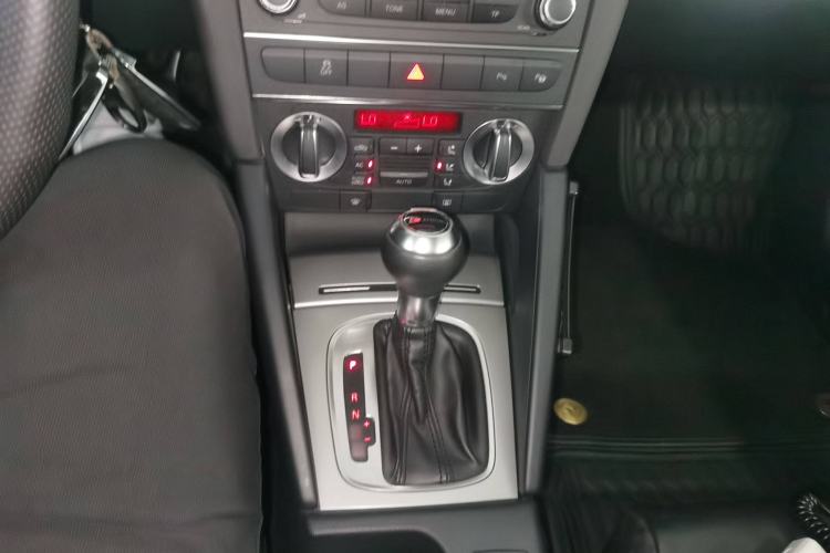 Used Audi A3 2013 Sportback 35 TFSI Luxury Model Gear Lever