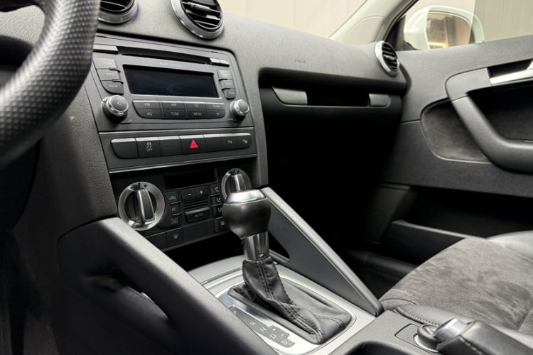 Used Audi A3 2013 Sportback 35 TFSI Luxury Model Interior 11