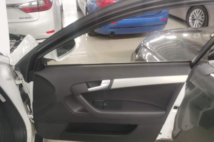 Used Audi A3 2013 Sportback 35 TFSI Luxury Model Interior 2