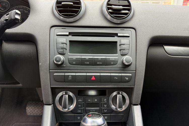 Used Audi A3 2013 Sportback 35 TFSI Luxury Model Interior 3
