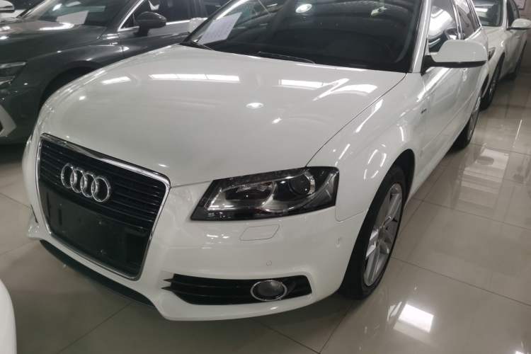 Used Audi A3 2013 Sportback 35 TFSI Luxury Model Left Front Headlight