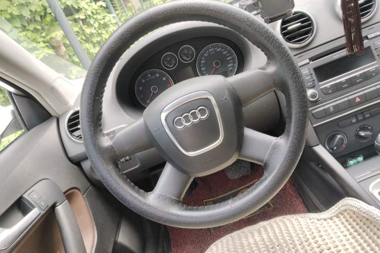 Used Audi A3 2013 Sportback 30 TFSI Technology Edition Steering Wheel