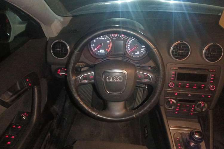 Used Audi A3 2013 Sportback 35 TFSI Luxury Model Steering Wheel