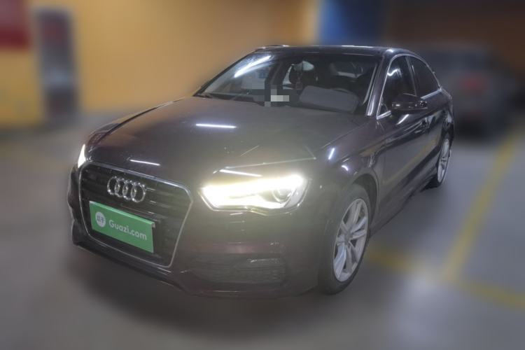 Used Audi A3 2014 Limousine 40 TFSI S line Comfort Model Guazi used car, China used car export, Used car for sale, Used cars, Cheapest cars for sale