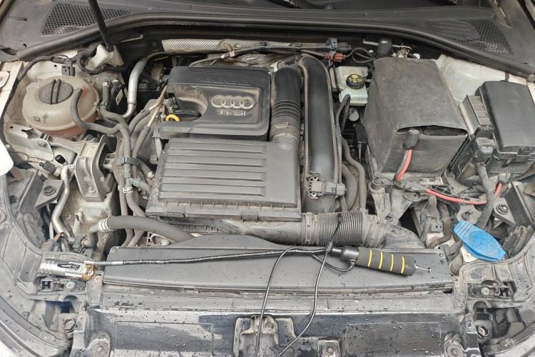 Used Audi A3 2014 Limousine 35 TFSI Automatic Fashion Model Engine Bay
