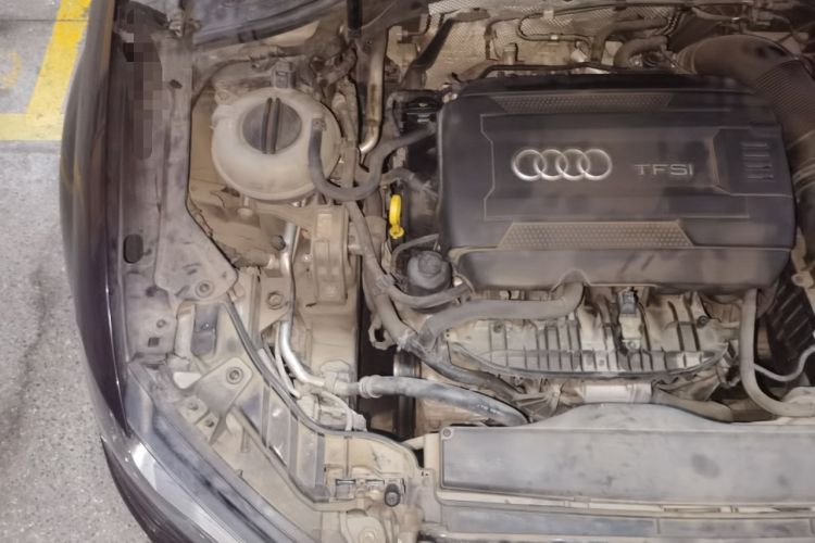 Used Audi A3 2014 Limousine 40 TFSI S line Comfort Model Engine Bay Right
