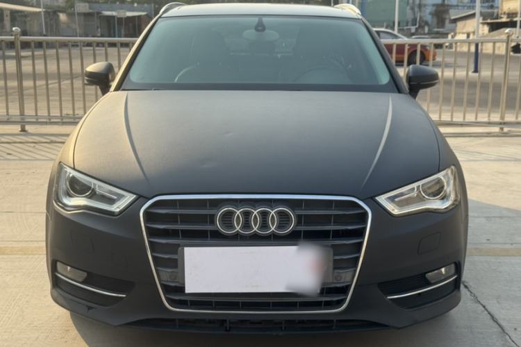 Used Audi A3 2014 Sportback 35 TFSI Automatic Comfort Model Exterior 4