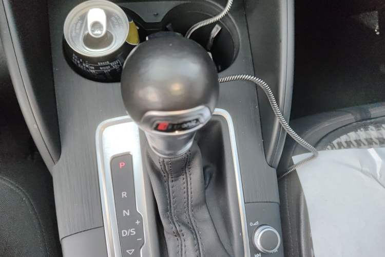 Used Audi A3 2014 Sportback 35 TFSI Automatic Ambition Edition Gear Lever