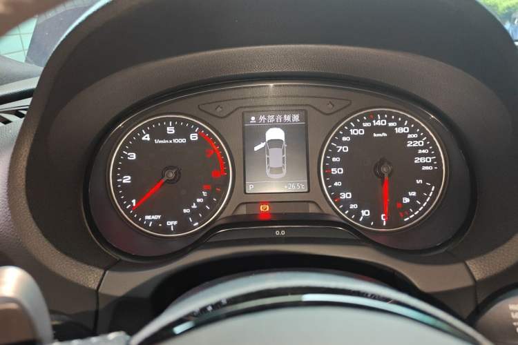 Used Audi A3 2014 Limousine 35 TFSI Automatic Fashion Model Instrument Cluster