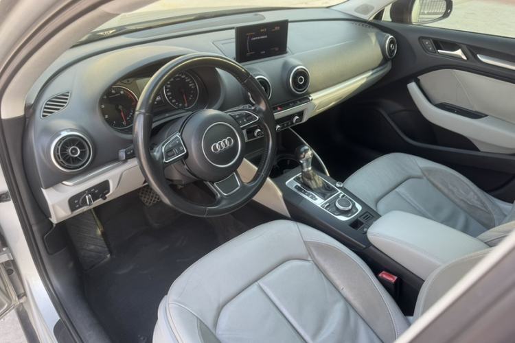 Used Audi A3 2014 Sportback 35 TFSI Automatic Comfort Model Interior 4