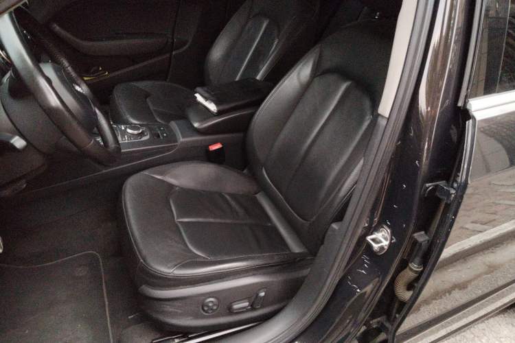 Used Audi A3 2014 Sportback 35 TFSI Automatic Comfort Model Left Front Seat