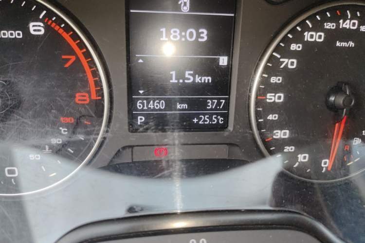 Used Audi A3 2014 Sportback 35 TFSI Automatic Ambition Edition Odometer Close Up