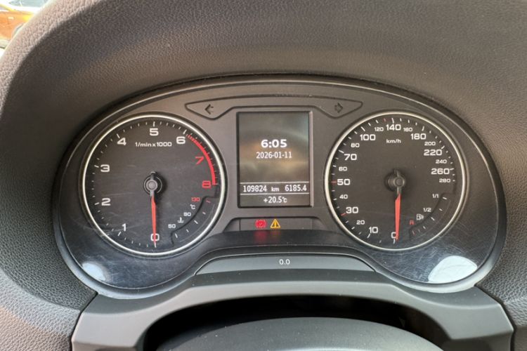 Used Audi A3 2014 Sportback 35 TFSI Automatic Comfort Model Odometer Close Up