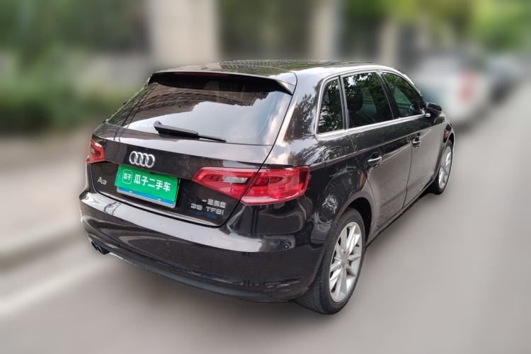 Used Audi A3 2014 Sportback 35 TFSI Automatic Comfort Model Rear Right 45 Deg