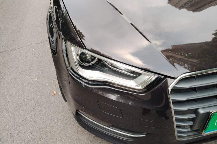 Used Audi A3 2014 Sportback 35 TFSI Automatic Comfort Model Right Front Headlight