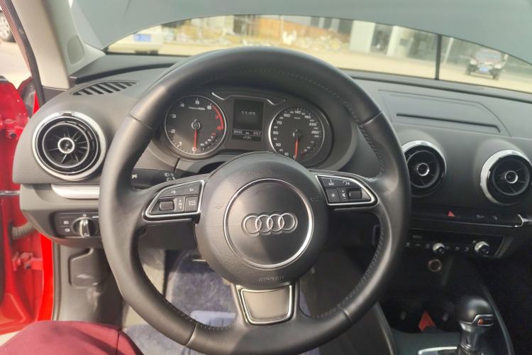 Used Audi A3 2014 Sportback 40 TFSI S line Comfort Model Steering Wheel