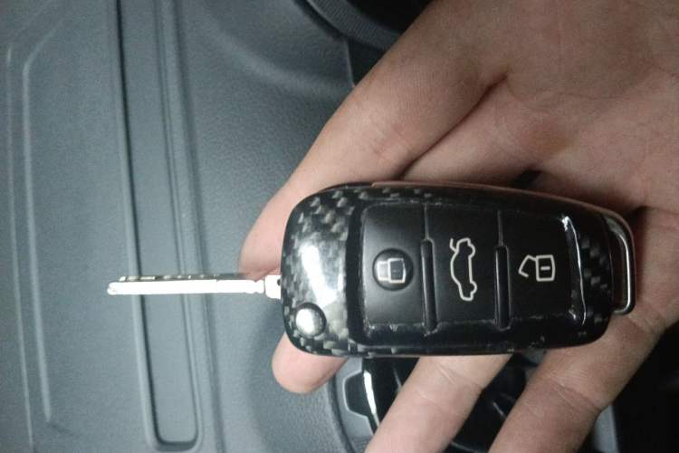 Used Audi A3 2014 Sportback 40 TFSI S line Comfort Model Vehicle Key