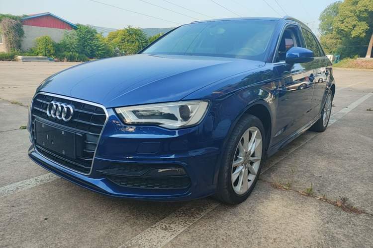 Used Audi A3 2014 Sportback 40 TFSI S line Comfort Model Guazi used car, China used car export, Used car for sale, Used  cars, Cheapest cars for sale