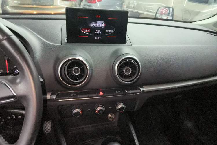 Used Audi A3 2014 Sportback 35 TFSI Automatic Ambition Edition Audio And AC Panel