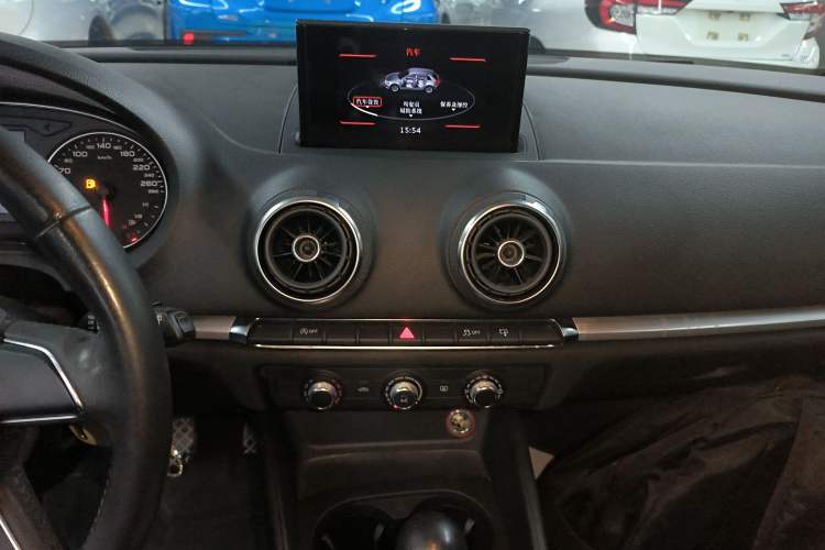 Used Audi A3 2014 Sportback 35 TFSI Automatic Ambition Edition Audio And AC Panel