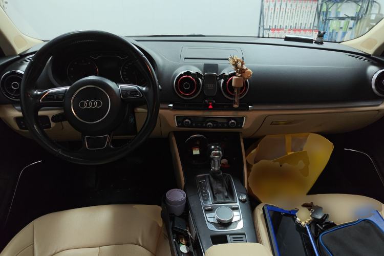 Used Audi A3 2014 Sportback 40 TFSI S line Luxury Model Center Console