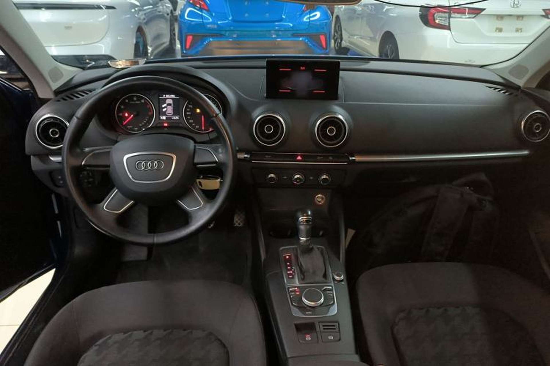 Used Audi A3 2014 Sportback 35 TFSI Automatic Ambition Edition Center Console