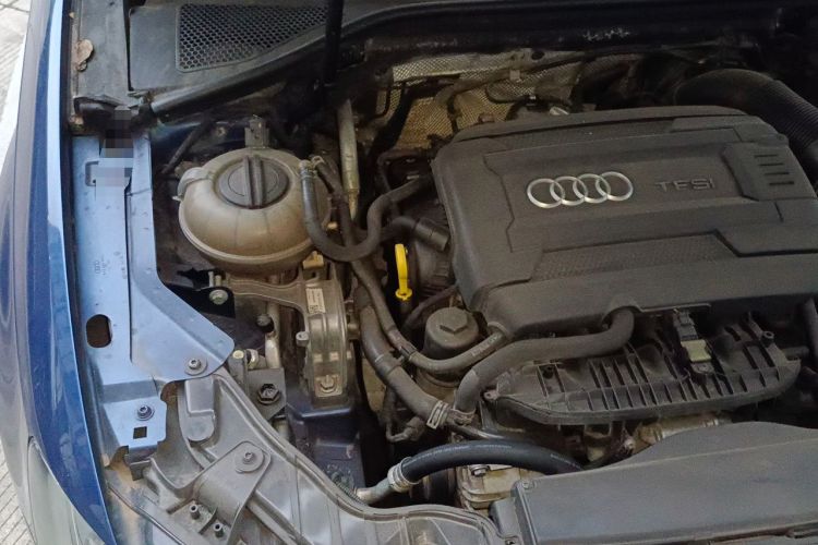Used Audi A3 2014 Sportback 40 TFSI S line Comfort Model Engine Bay Right