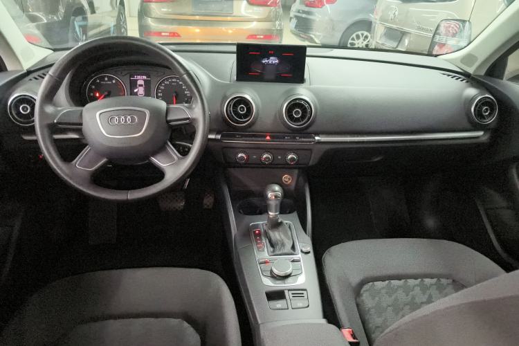 Used Audi A3 2014 Sportback 35 TFSI Automatic Ambition Edition Interior 2