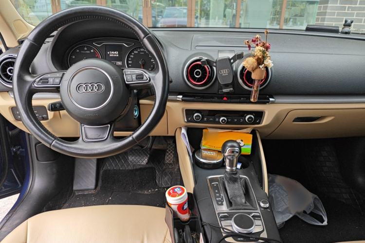 Used Audi A3 2014 Sportback 40 TFSI S line Luxury Model Interior 3