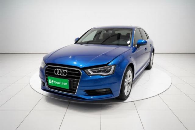 Audi A3 2014 Limousine 35 TFSI Automatic Advanced Model с пробегом