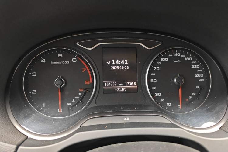 Used Audi A3 2014 Sportback 40 TFSI S line Luxury Model Odometer Close Up
