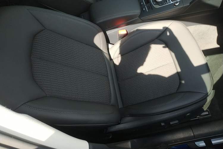 Used Audi A3 2014 Sportback 40 TFSI S line Comfort Model Right Front Seat