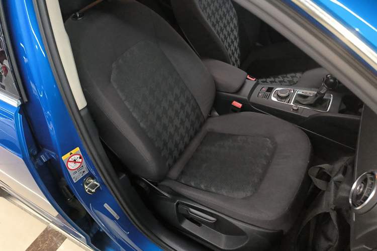 Used Audi A3 2014 Sportback 35 TFSI Automatic Ambition Edition Right Front Seat