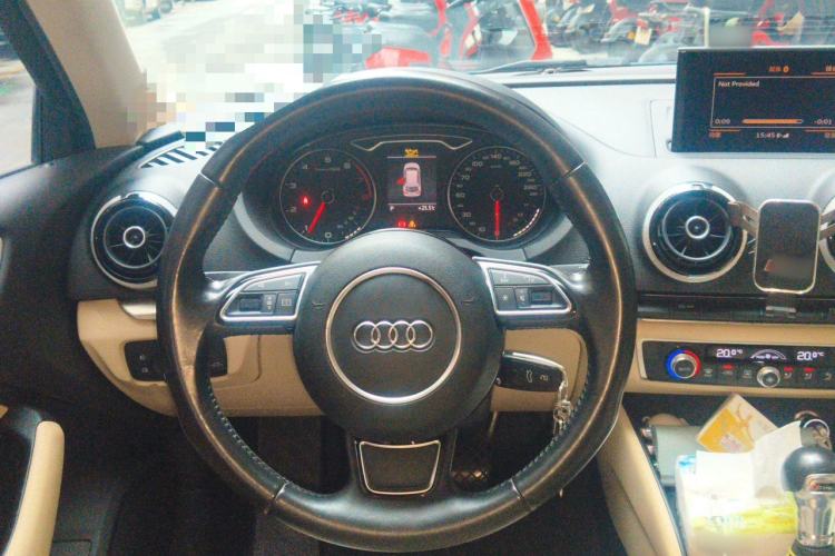 Used Audi A3 2014 Sportback 40 TFSI S line Comfort Model Steering Wheel