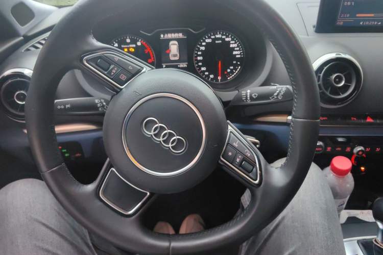 Used Audi A3 2014 Sportback 40 TFSI S line Comfort Model Steering Wheel