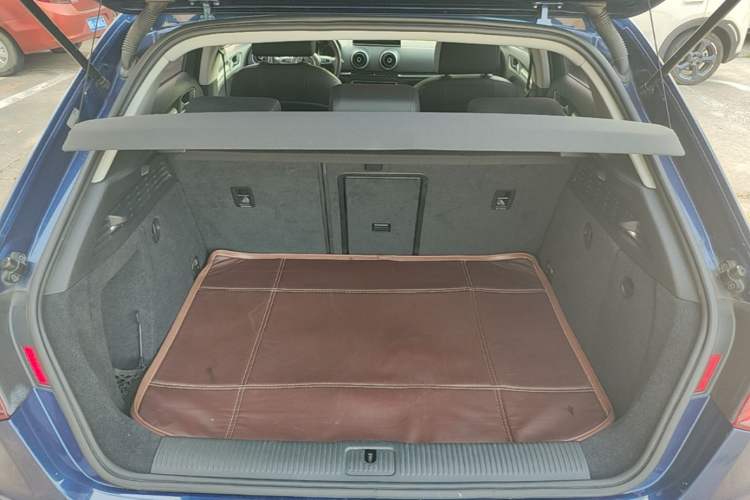 Used Audi A3 2014 Sportback 40 TFSI S line Comfort Model Trunk
