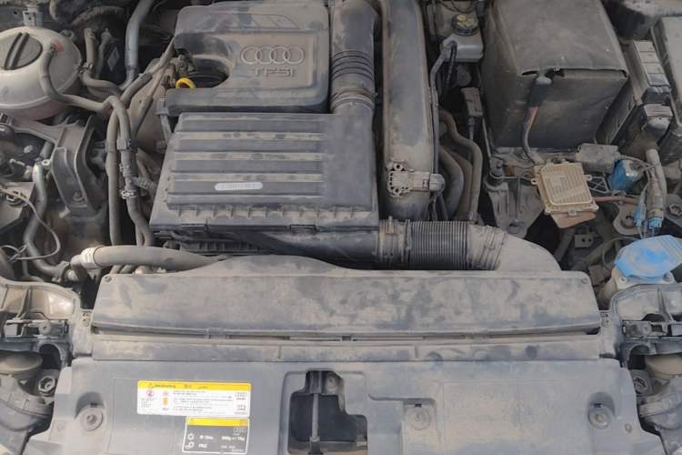 Used Audi A3 2014 Limousine 35 TFSI Automatic Advanced Model Engine Bay