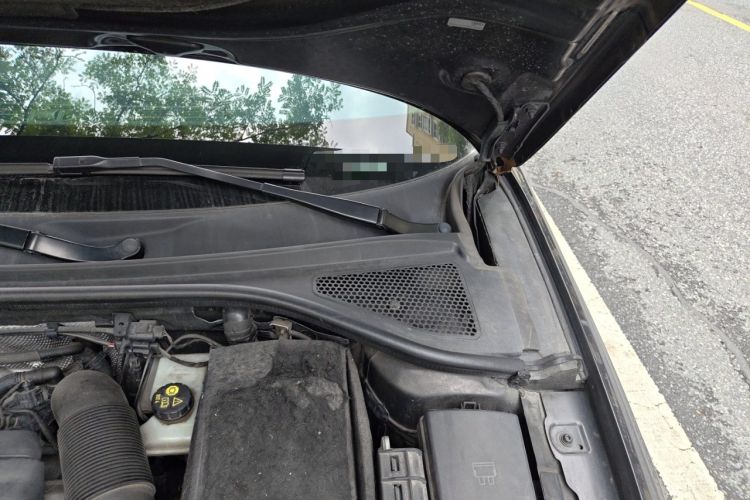 Used Audi A3 2014 Sportback 40 TFSI S line Comfort Model Engine Bay Left