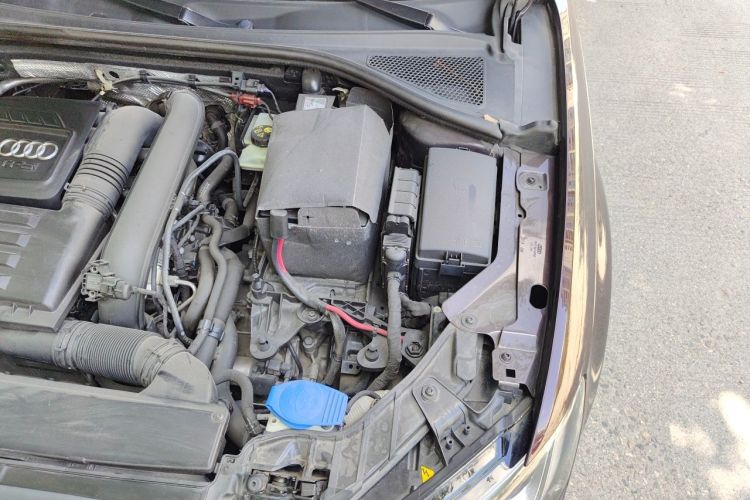 Used Audi A3 2014 Sportback 35 TFSI Automatic Comfort Model Engine Bay Left