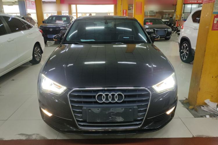 Used Audi A3 2014 Limousine 35 TFSI Automatic Comfort Model Front