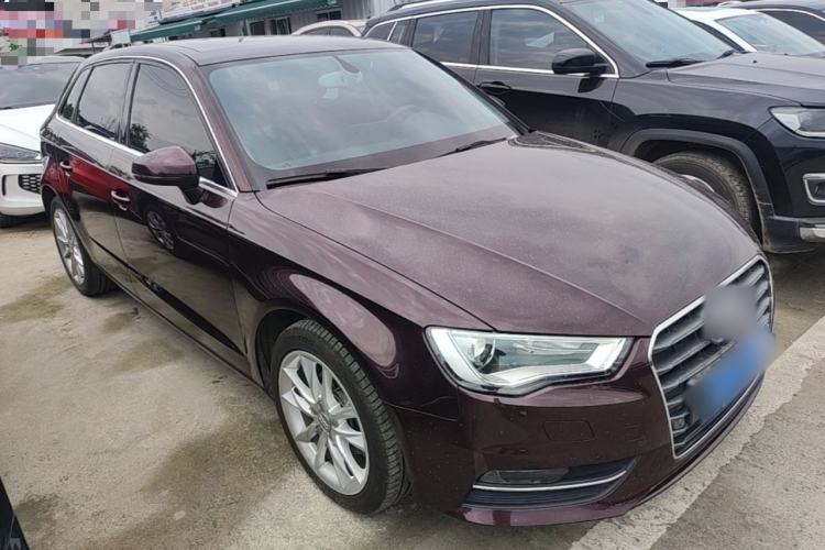 Used Audi A3 2014 Sportback 35 TFSI Automatic Comfort Model Front Right 45 Deg