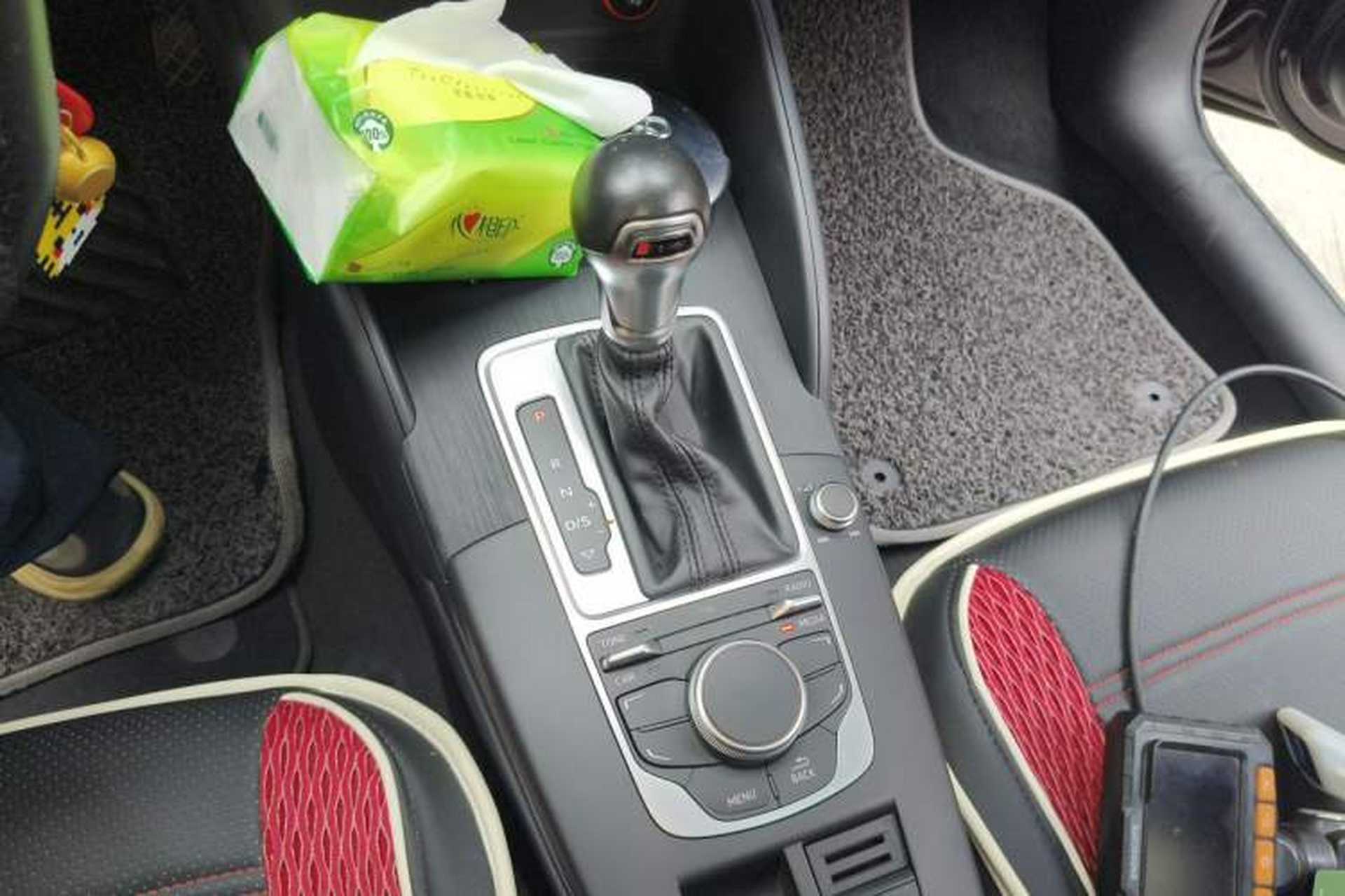 Used Audi A3 2014 Limousine 35 TFSI Automatic Comfort Model Gear Lever