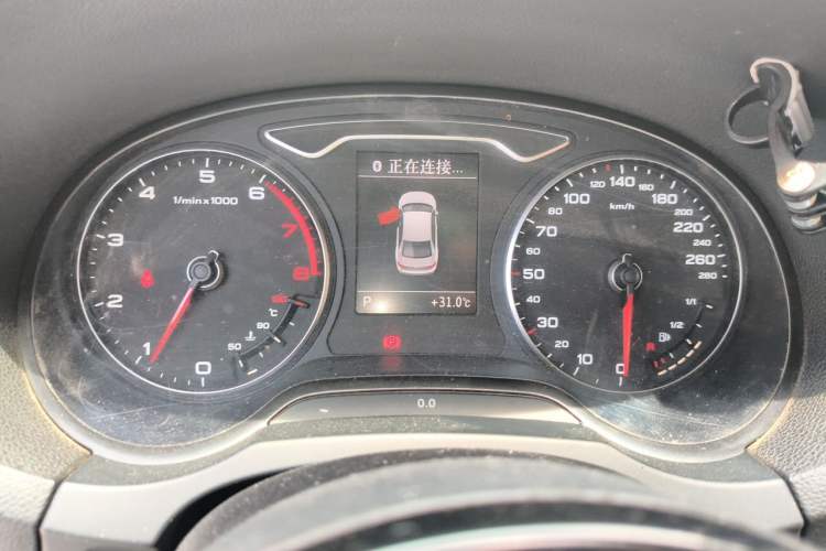 Used Audi A3 2014 Limousine 40 TFSI S line Comfort Model Instrument Cluster