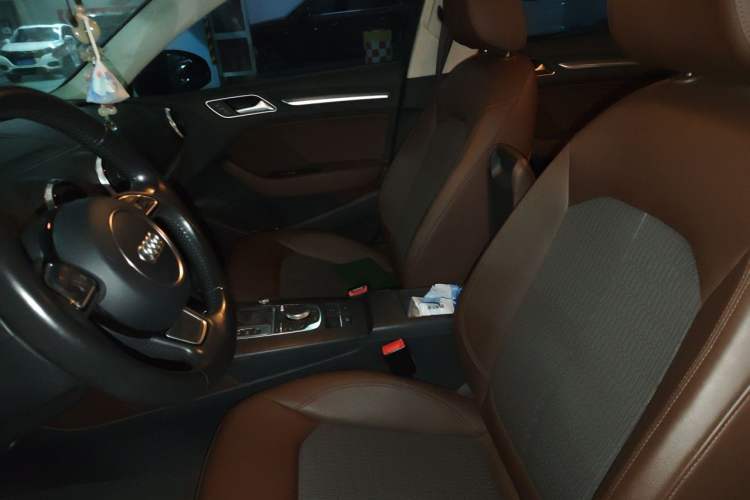Used Audi A3 2014 Limousine 40 TFSI S line Comfort Model Left Front Seat
