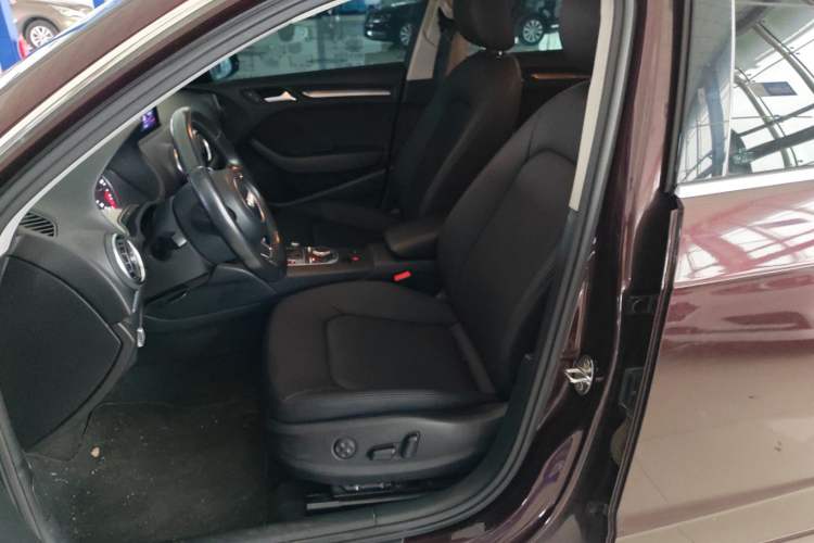 Used Audi A3 2014 Sportback 35 TFSI Automatic Style Edition Left Front Seat
