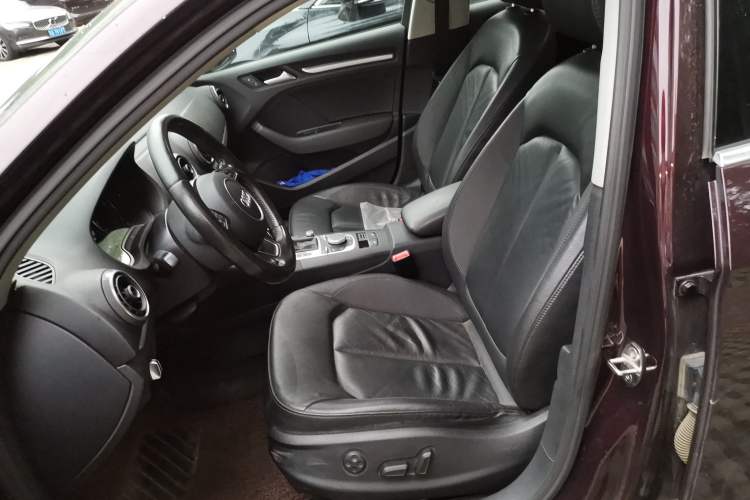 Used Audi A3 2014 Limousine 35 TFSI Automatic Comfort Model Left Front Seat